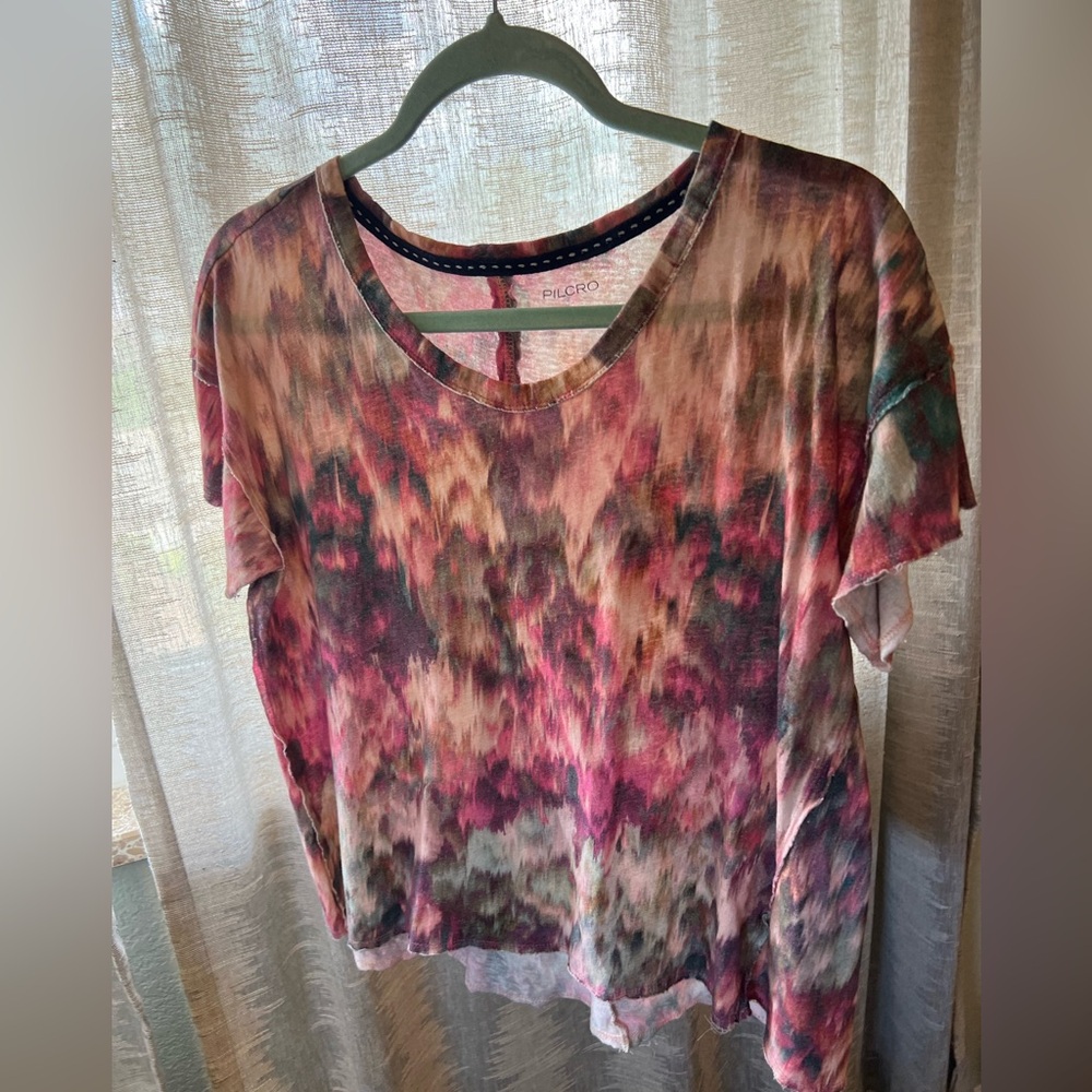 Anthropologie Pilcro colorful abstract tee size Medium - Picture 4 of 6